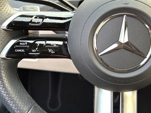 Certified 2025 Mercedes-Benz CLE 300 4MATIC Cabriolet image 30