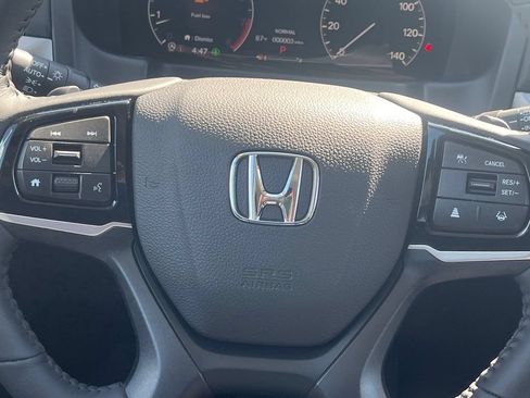 New 2026 Honda Odyssey EX-L image 17