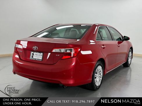 Used 2013 Toyota Camry LE FWD image 6