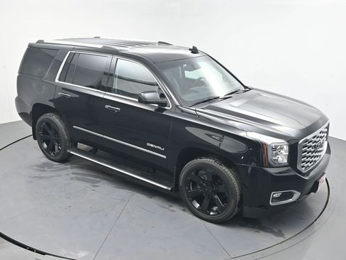 Used 2018 GMC Yukon Denali w/ Denali Ultimate Package image 31