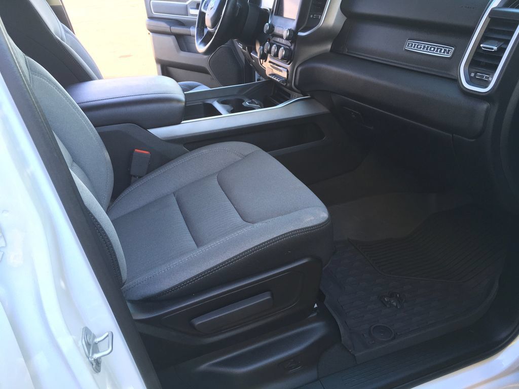 Used 2020 RAM 1500 Big Horn AWD/4WD image 32