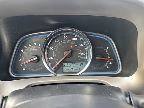 Used 2013 Toyota RAV4 Limited image 24