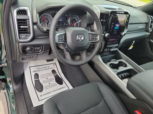 New 2026 RAM 1500 Big Horn AWD/4WD image 12