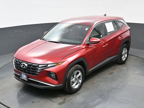 Used 2024 Hyundai Tucson SE image 30