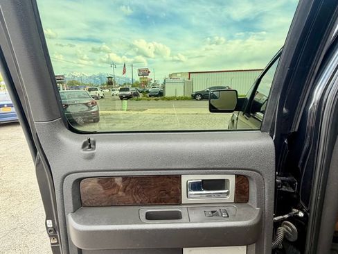 Used 2014 Ford F150 Platinum AWD/4WD image 23