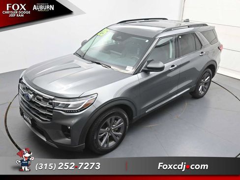 Used 2025 Ford Explorer Active w/ Active Comfort Package AWD/4WD image 32