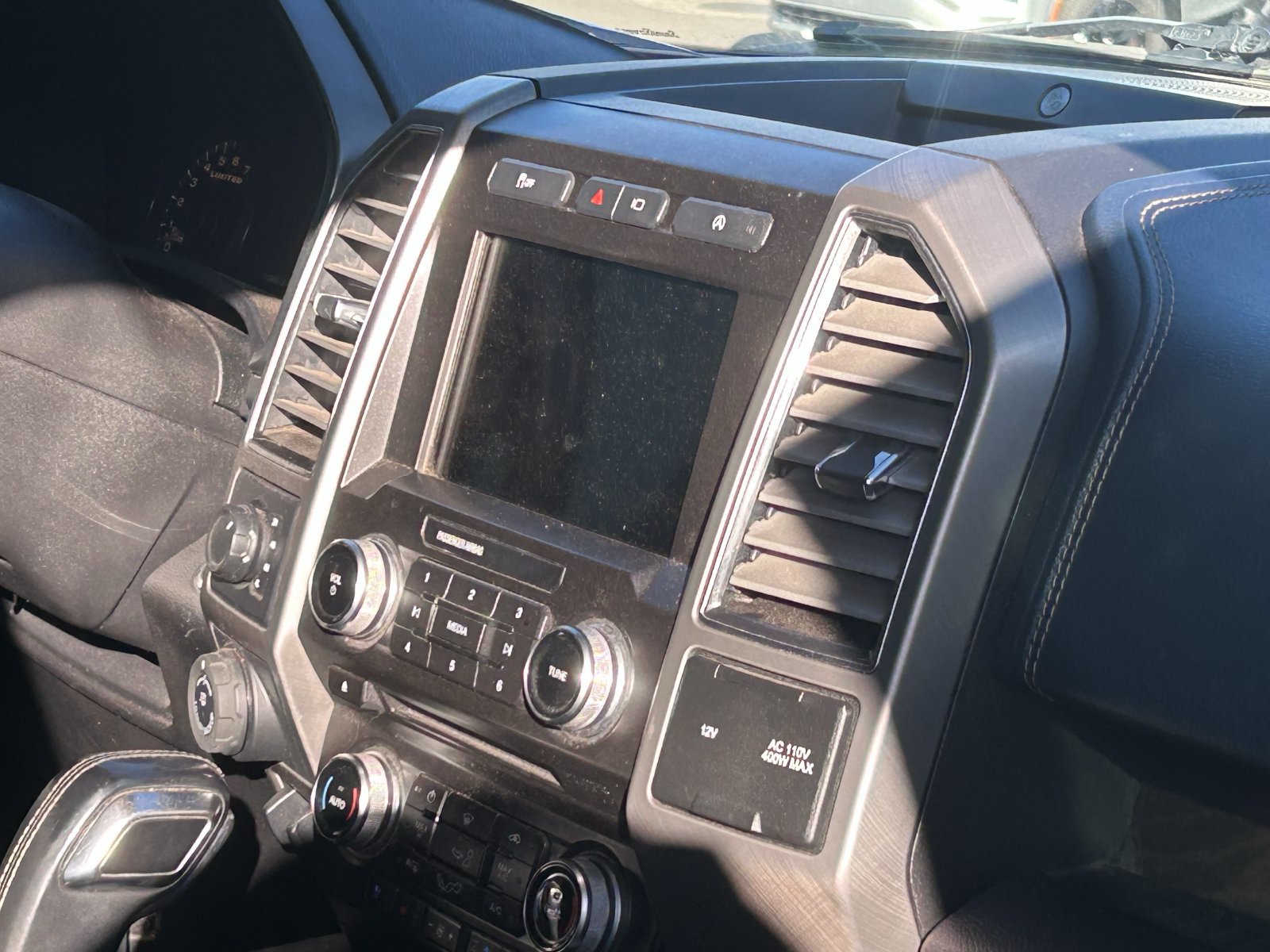 Used 2018 Ford F150 Limited w/ Trailer Tow Package AWD/4WD image 8