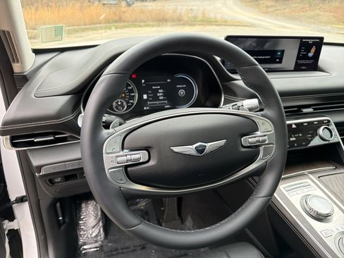 Used 2023 Genesis GV80 3.5T w/ Advanced Package AWD/4WD image 25