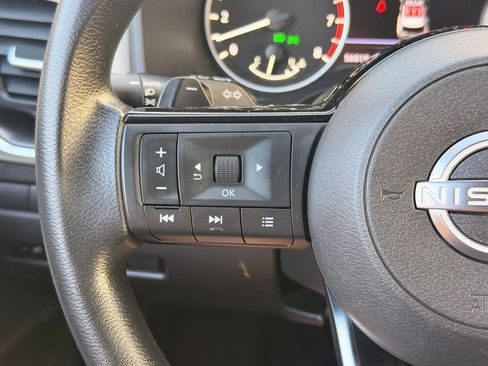 Used 2023 Nissan Rogue SV AWD/4WD image 27