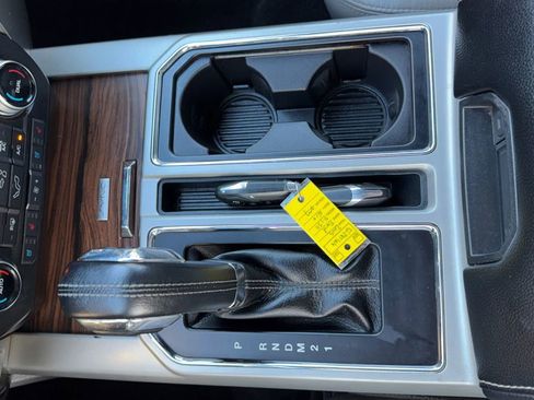 Used 2015 Ford F150 Lariat w/ Equipment Group 502A Luxury image 20