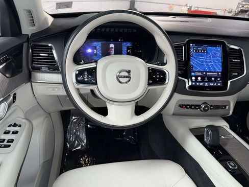 Used 2023 Volvo XC90 T8 Plus w/ Protection Package Premier AWD/4WD image 4