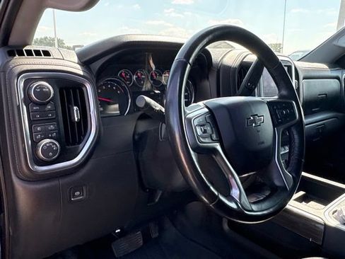 Used 2021 Chevrolet Silverado 1500 LT Trail Boss w/ Convenience Package II AWD/4WD image 11