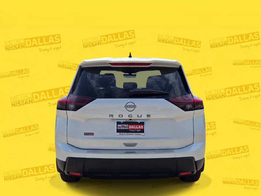 New 2026 Nissan Rogue SV FWD image 5