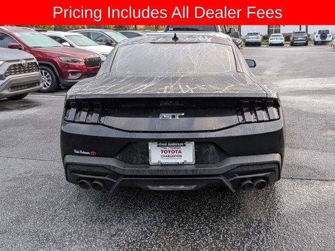Used 2024 Ford Mustang GT RWD image 5