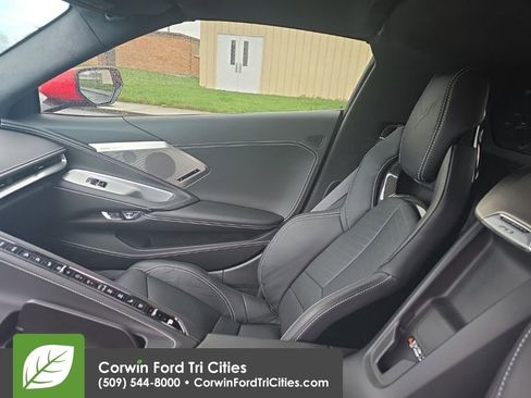 Used 2023 Chevrolet Corvette Stingray Premium Cpe w/ Z51 Performance Package image 5