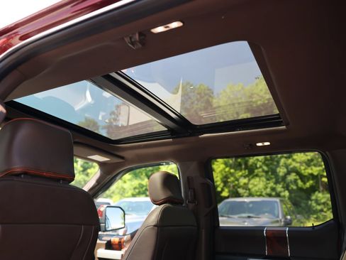 Used 2016 Ford F150 King Ranch w/ Equipment Group 601A Luxury AWD/4WD image 28