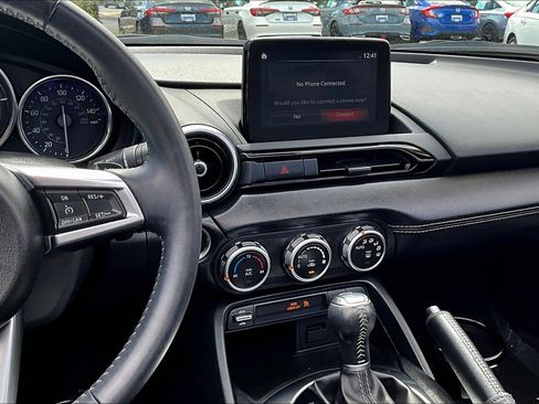 Used 2021 MAZDA MX-5 Miata RF Grand Touring image 6