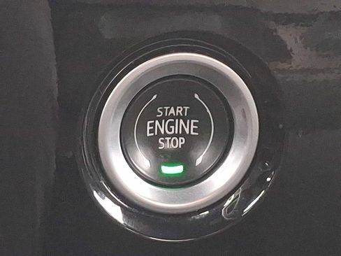 Used 2022 Chevrolet Silverado 1500 LT image 23