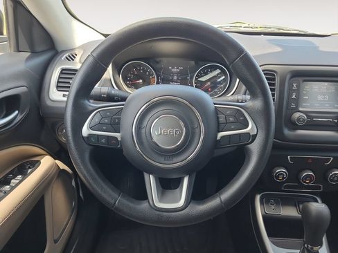 Used 2017 Jeep Compass Sport FWD image 12