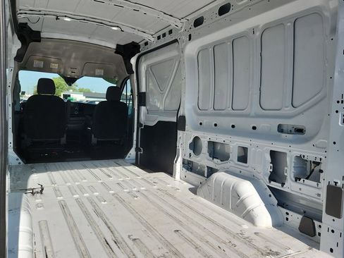 Used 2023 Ford Transit 350 Medium Roof AWD image 10