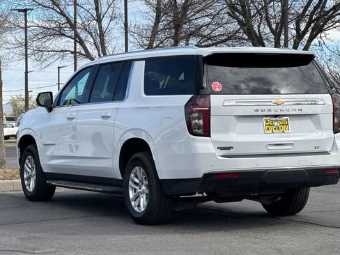 Used 2024 Chevrolet Suburban LT image 6