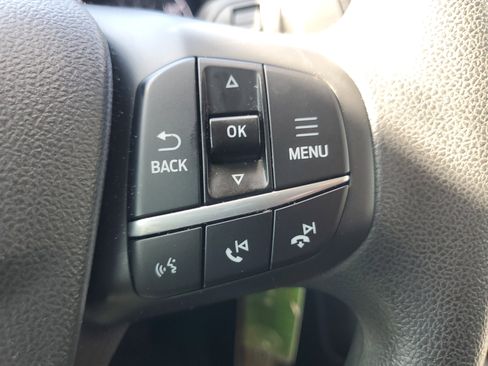 Used 2022 Ford Maverick XLT image 28