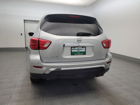 Used 2019 Nissan Pathfinder S image 6