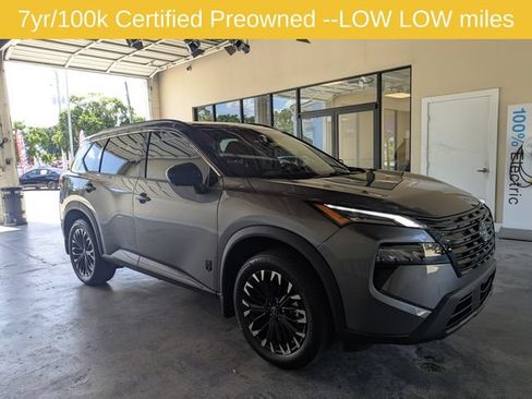 Used 2026 Nissan Rogue Dark Armor FWD image 2