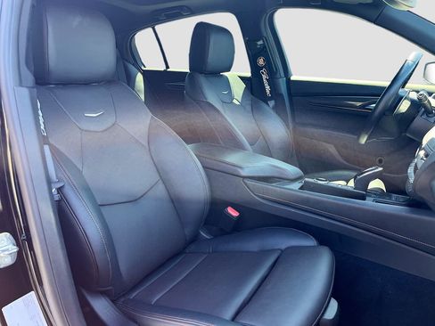 Used 2025 Cadillac CT5 Sport RWD image 28