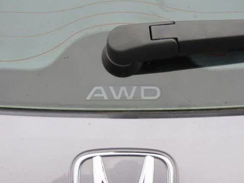 Used 2023 Honda HR-V LX image 8