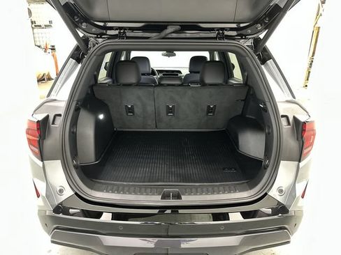 Used 2026 GMC Terrain AT4 w/ Convenience Package III AWD/4WD image 24