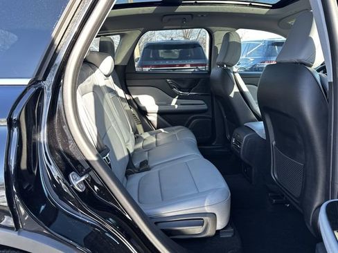 Certified 2022 Lincoln Corsair AWD w/ Premium Package image 37