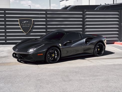 Used 2018 Ferrari 488 Spider image 6