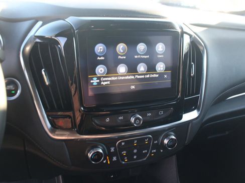 Used 2023 Chevrolet Traverse LT image 22