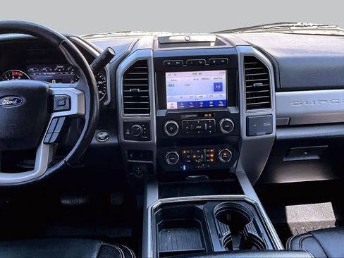 Used 2021 Ford F350 Lariat AWD/4WD image 7
