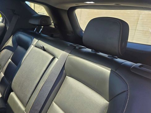 Used 2018 Chevrolet Equinox Premier AWD/4WD image 18
