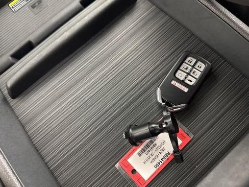 Used 2024 Honda Odyssey Elite image 31