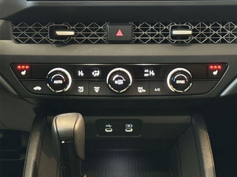 Used 2024 Honda Accord EX image 17