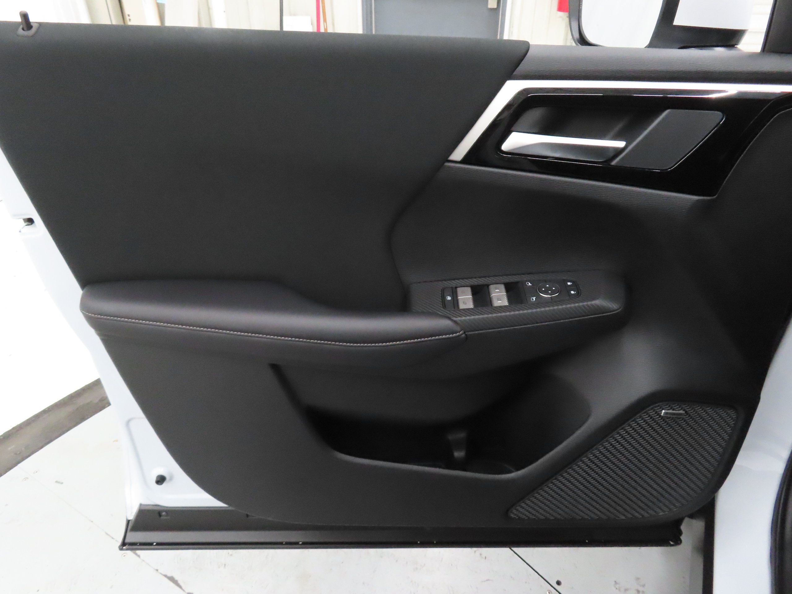 New 2026 Mitsubishi Outlander ES AWD/4WD image 10