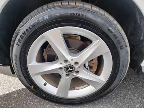 Used 2017 Mercedes-Benz GLE 350 GLE 350 SUV w/ Premium 1 Package image 40