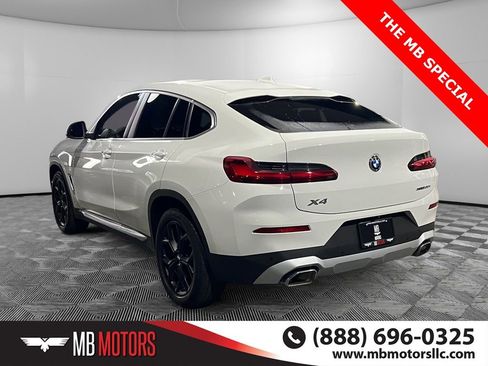 Used 2022 BMW X4 xDrive30i AWD/4WD image 8