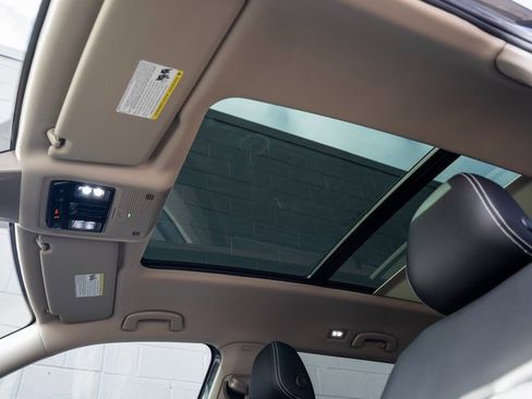 New 2026 Volkswagen Atlas SEL image 13