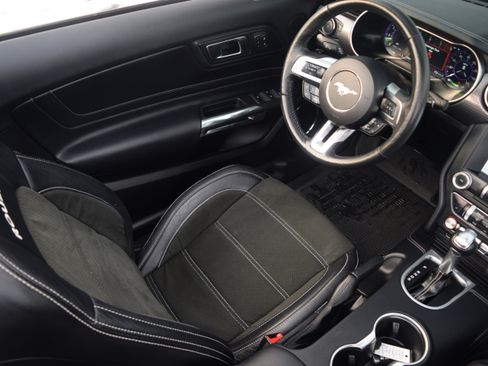 Used 2019 Ford Mustang GT Premium w/ GT Performance Package image 2