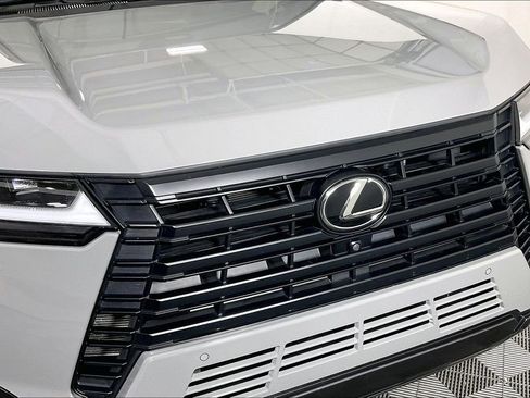 Used 2024 Lexus GX 550 image 41