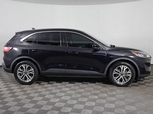 Used 2022 Ford Escape SEL FWD image 16
