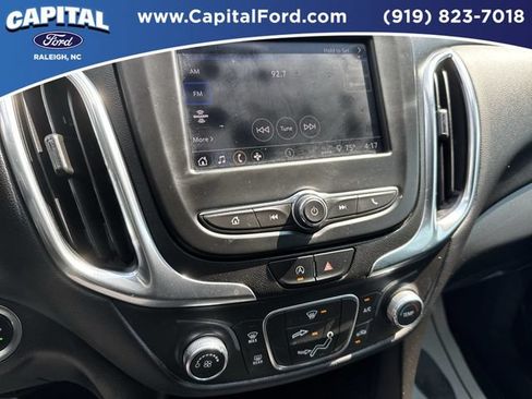 Used 2022 Chevrolet Equinox LT AWD/4WD image 26