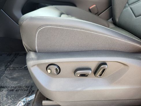 New 2026 Volkswagen Atlas SE image 12