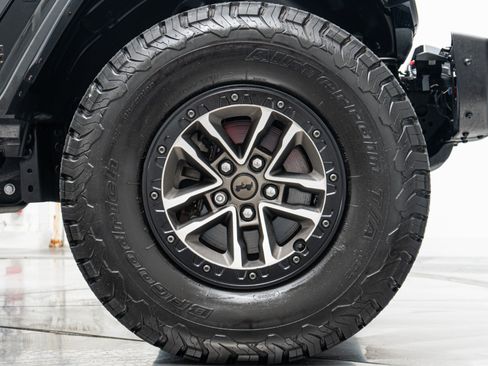 Used 2024 Jeep Wrangler Unlimited Rubicon 392 AWD/4WD image 46