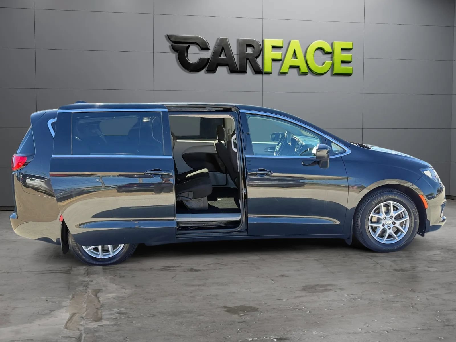 Used 2017 Chrysler Pacifica Touring FWD image 20