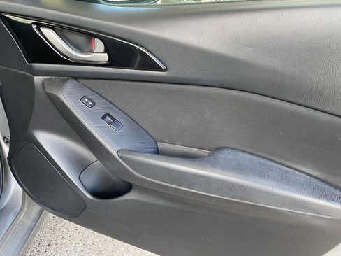Used 2015 MAZDA MAZDA3 i Touring FWD image 33